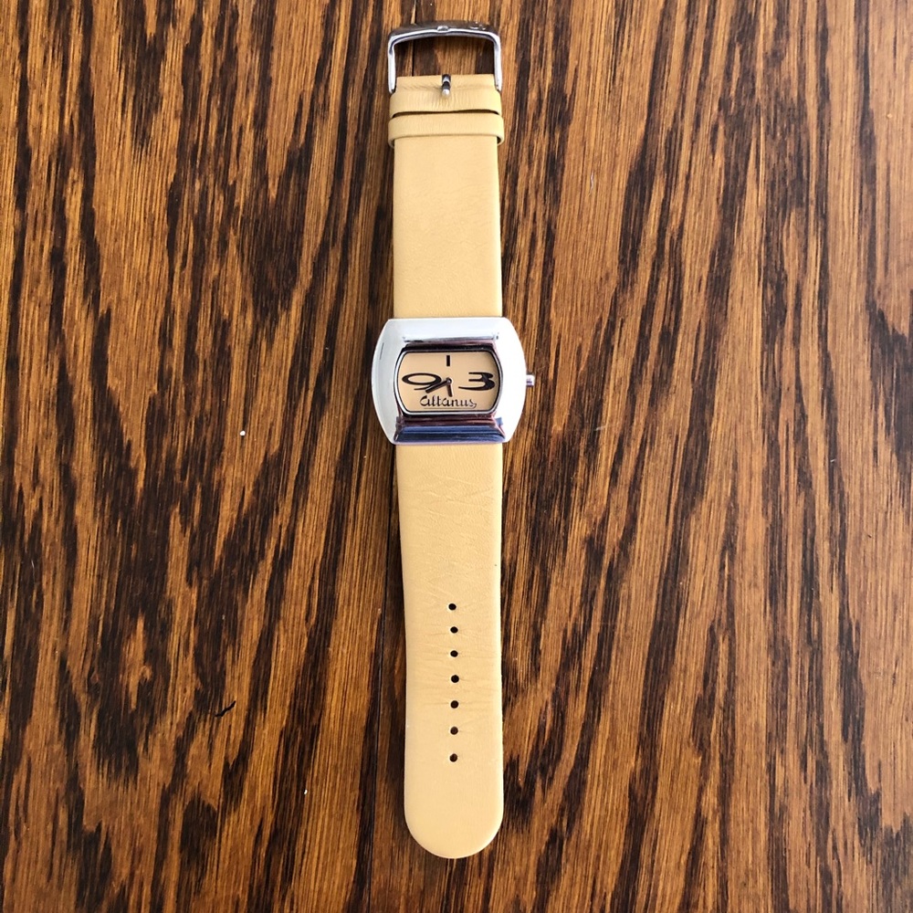 Tan and Silver Leather Vera Pelle Watch
